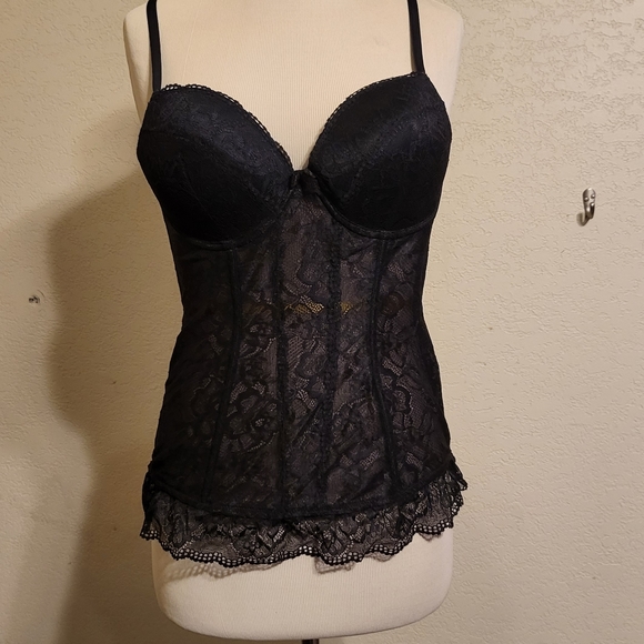 Frederick's of Hollywood Lace Corset - Picture 1 of 8